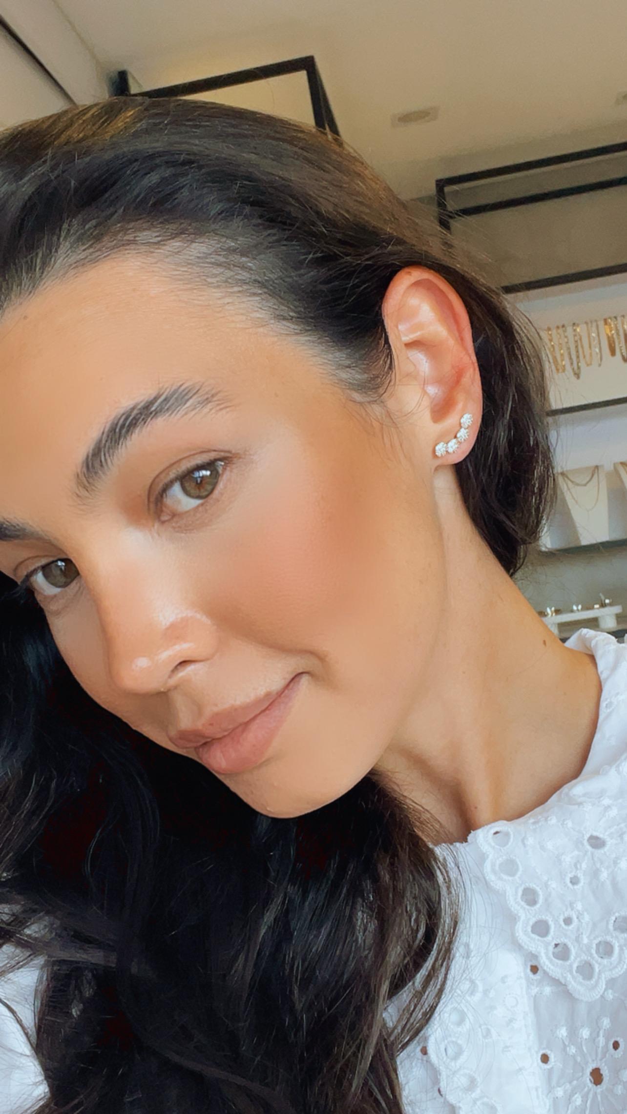 Brinco ear cuff flowers