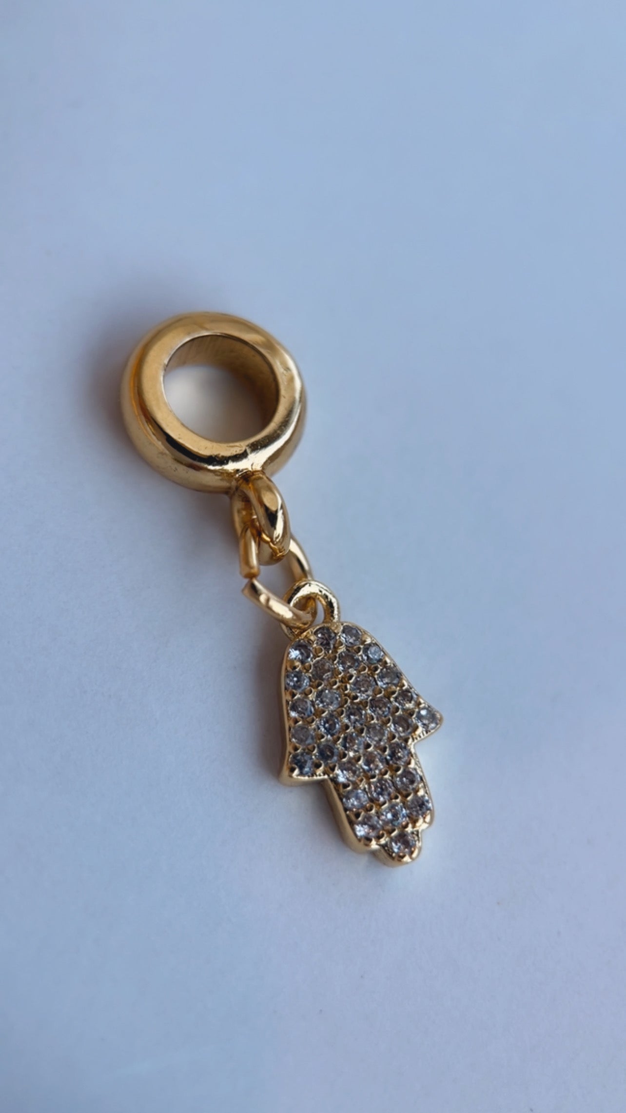 Mini charm hamsa momentos