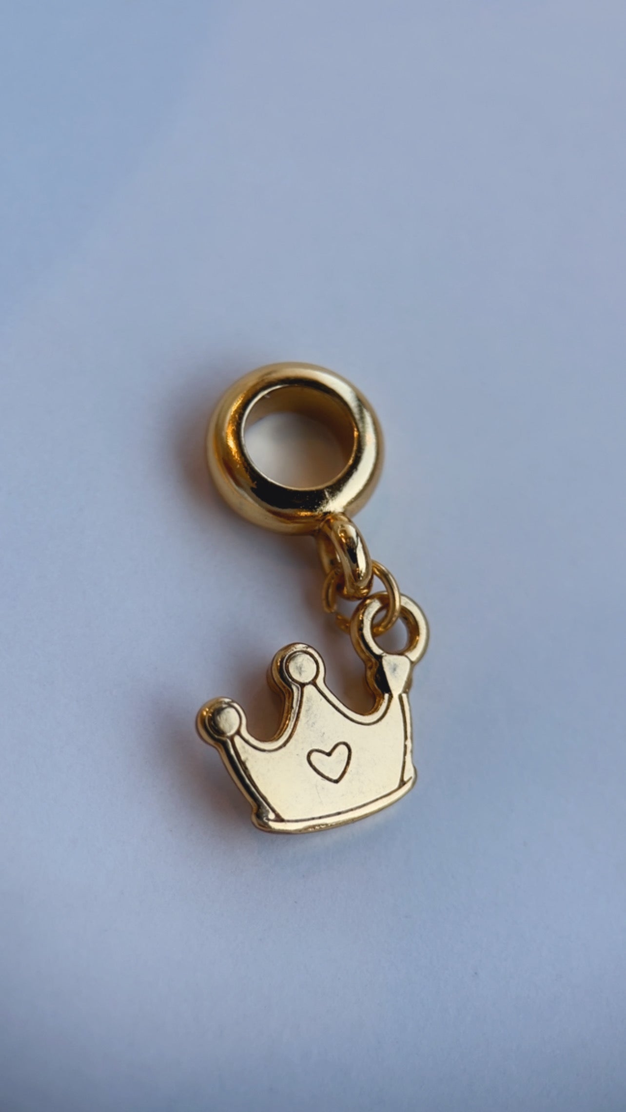 Mini charm coroa