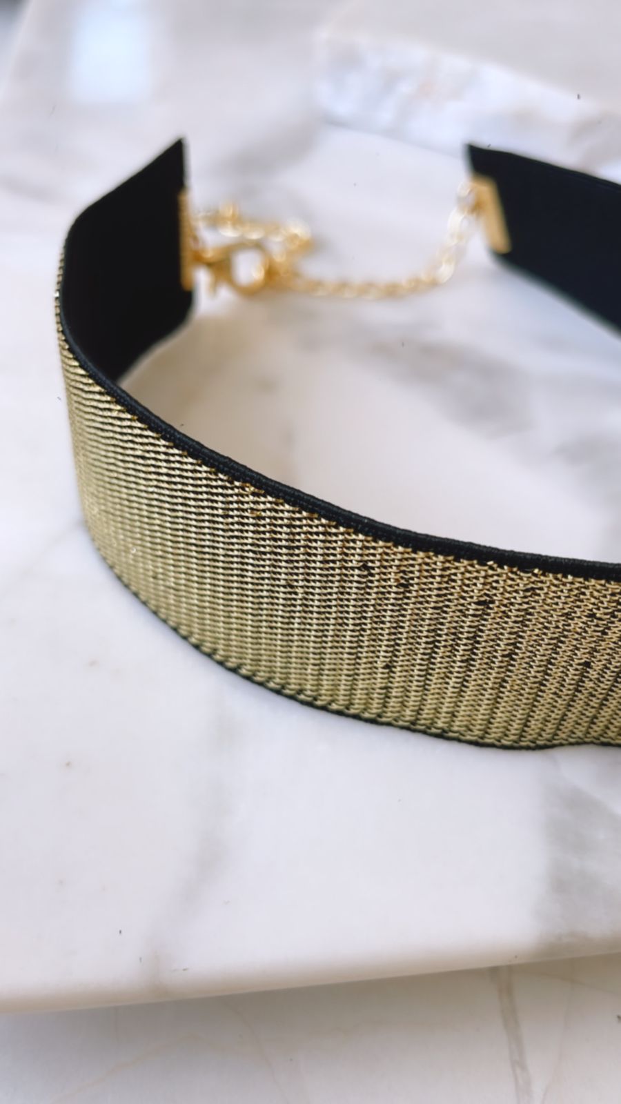 Choker Elástico Dourado - Minha loja